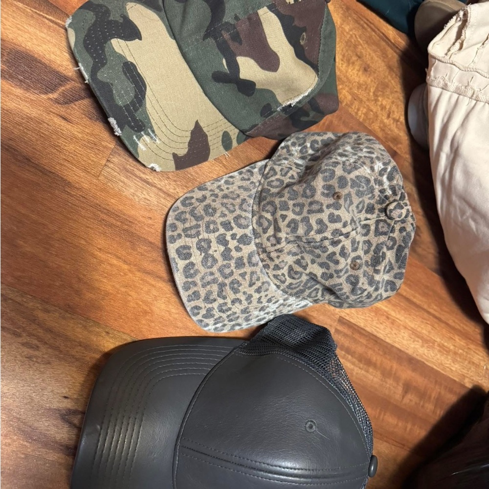 Women's Hats